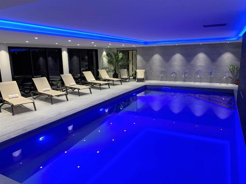 Hotel L'Escale - Piscine & Spa Ескаль Екстер'єр фото