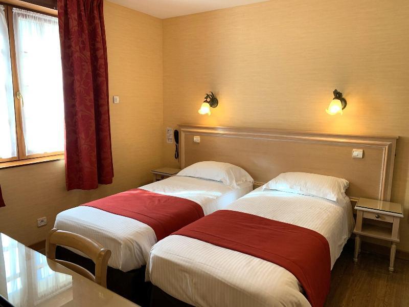 Hotel L'Escale - Piscine & Spa Ескаль Екстер'єр фото
